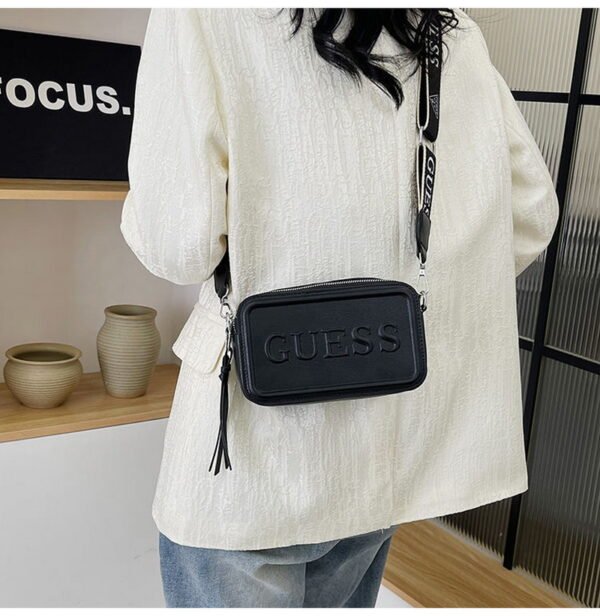 GUESS bag PDD752 size19x7x12cm