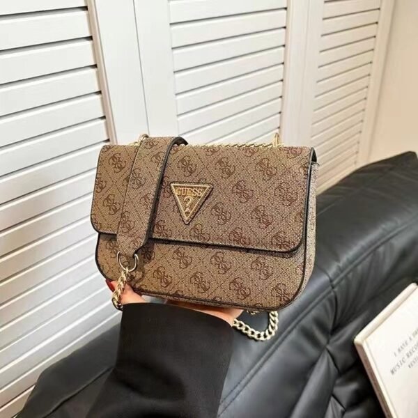 GUESS bag PDD541 size22x17x6.5cm