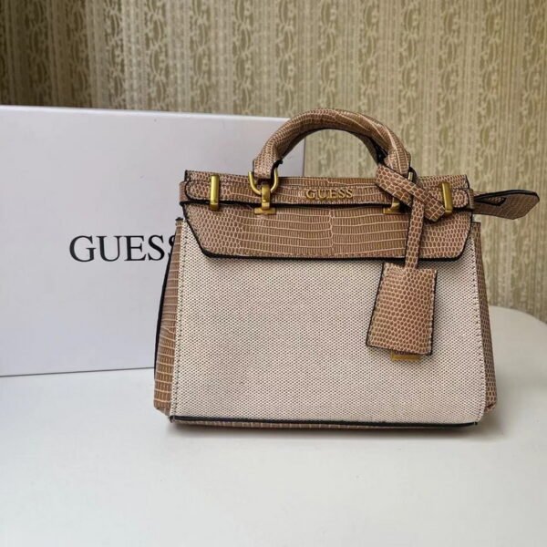 GUESS bag PDD558 size23.5X17X6cm
