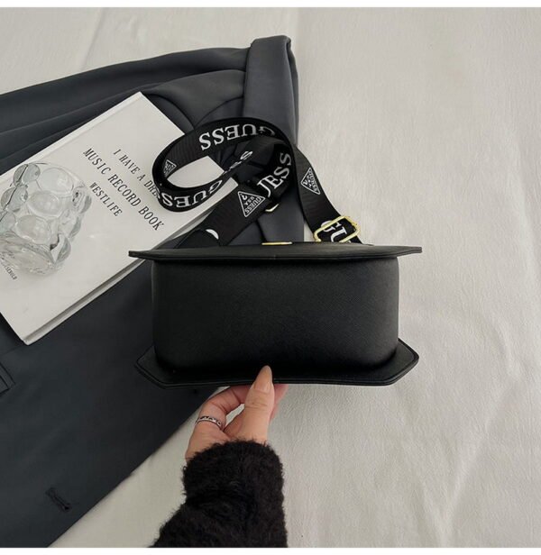 GUESS bag PDD759 size23x10x17cm