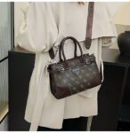 GUESS bag PDD762 size24X10X16cm