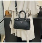 GUESS bag PDD762 size24X10X16cm