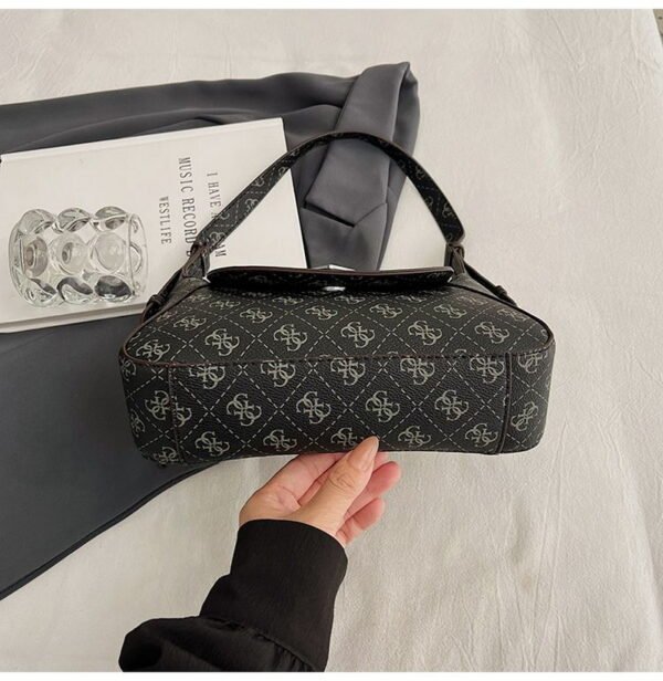 GUESS bag PDD763 size25X7X15cm