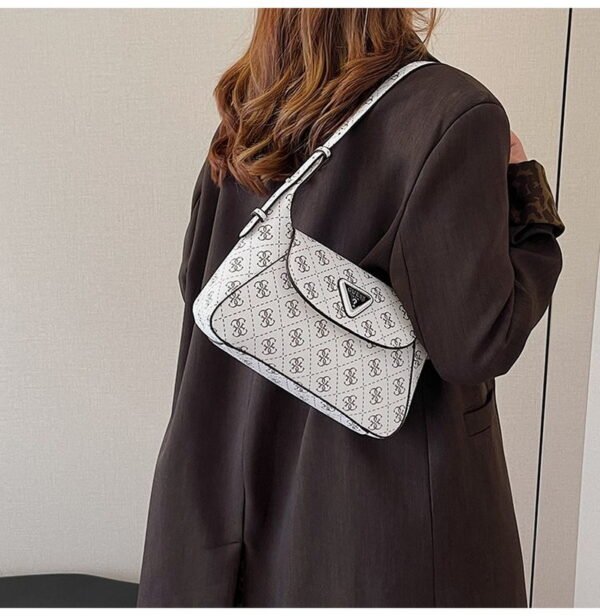 GUESS bag PDD763 size25X7X15cm