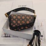 GUESS bag PDD767