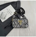 GUESS bag PDD772 size20X7X12cm