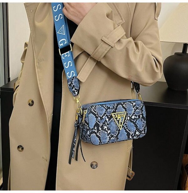 GUESS bag PDD772 size20X7X12cm