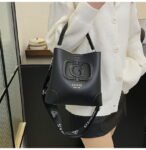 GUESS bag PDD774 size23X12X22cm