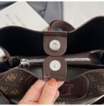 GUESS bag PDD774 size23X12X22cm