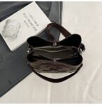 GUESS bag PDD774 size23X12X22cm