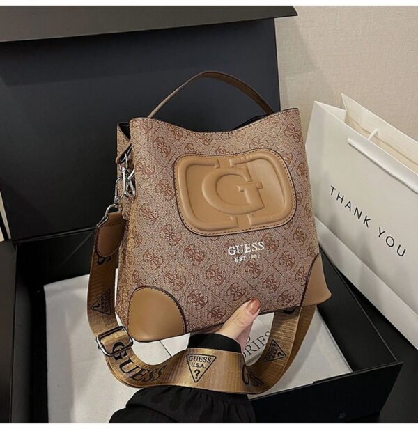 GUESS bag PDD774 size23X12X22cm