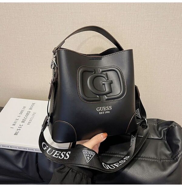 GUESS bag PDD774 size23X12X22cm