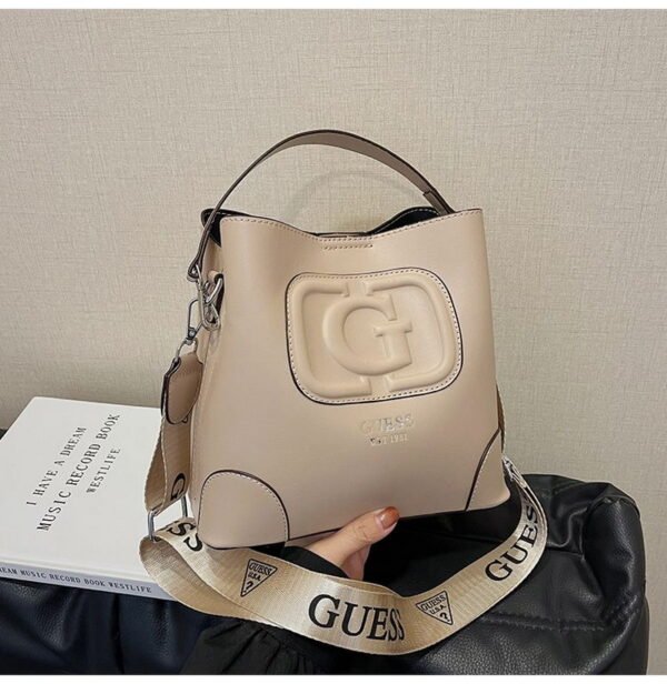 GUESS bag PDD774 size23X12X22cm