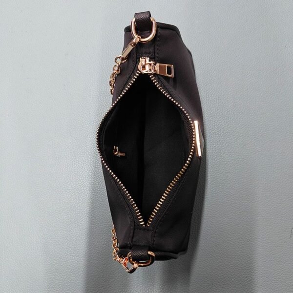 GUESS bag PDD711 size25X16X6.5cm