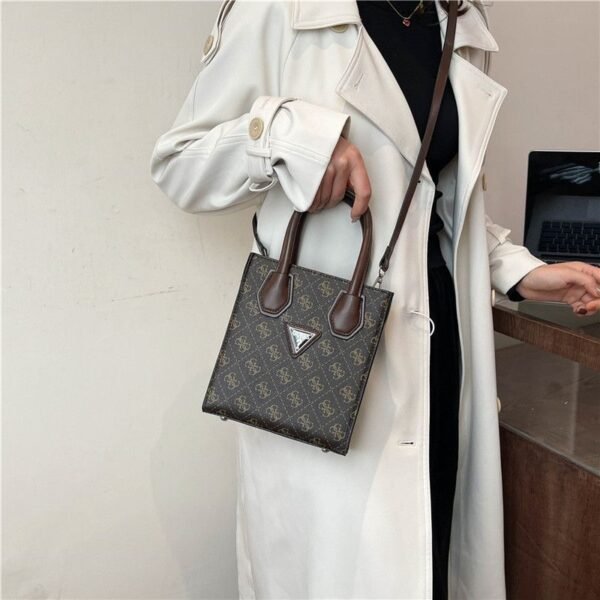 GUESS bag PDD776 size18X8X20cm