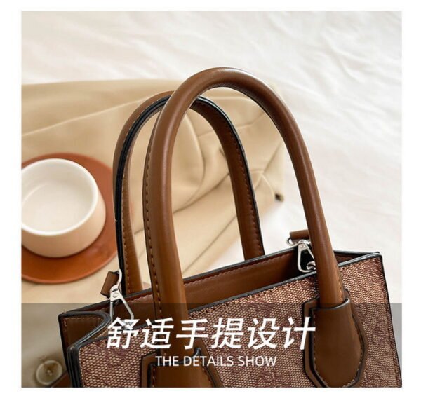 GUESS bag PDD776 size18X8X20cm