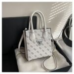 GUESS bag PDD776 size18X8X20cm