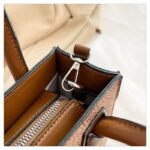 GUESS bag PDD776 size18X8X20cm