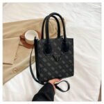 GUESS bag PDD776 size18X8X20cm