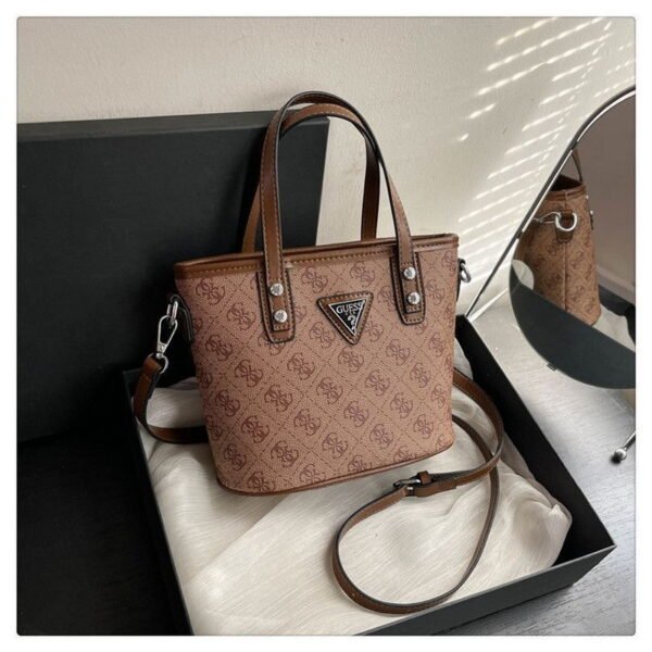 GUESS bag PDD777 size20X10X17cm