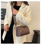 GUESS bag PDD779 size22X12X16cm