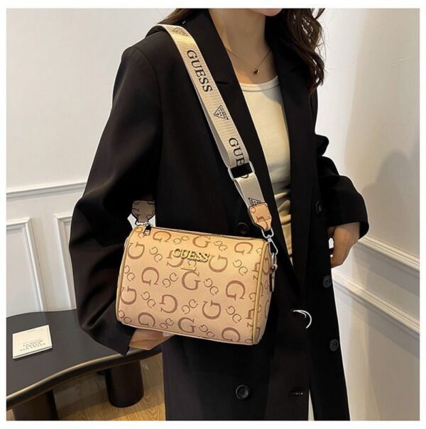 GUESS bag PDD779 size22X12X16cm