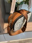 Bear kaos messenger bag 62073 size 23-14-8cm