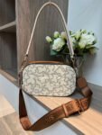 Bear kaos messenger bag 62073 size 23-14-8cm