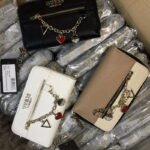 GUESS bag PDD638 size16X10cm