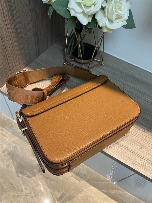 Bear bag 62074 size 23.5-10-17cm