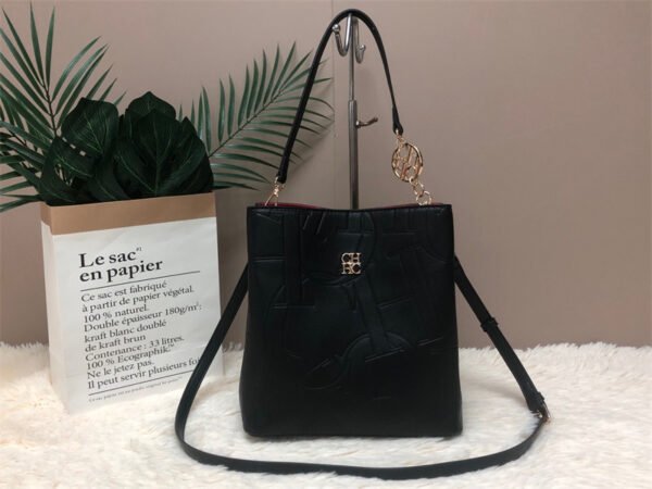 CHCH bag C100-1478
