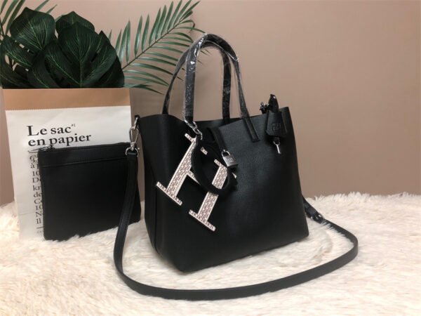 CHCH bag C195-1477S