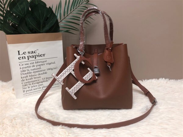 CHCH bag C195-1477S
