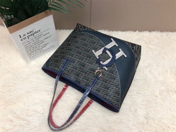 CHCH ch bag C184-1354