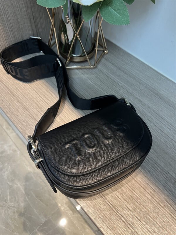 tous small bag 62066 size: 18-13-7cm