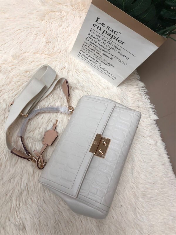 CHCH bag C6-1485 size30-19-14