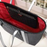 230422 CHHC shopping bag