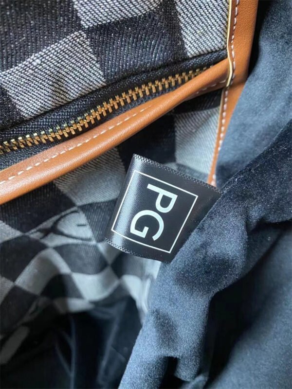 P3123 PG bag women messenger bags 32(48)-17-30cm