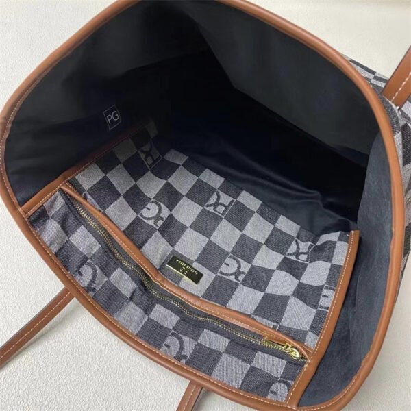 P3123 PG bag women messenger bags 32(48)-17-30cm