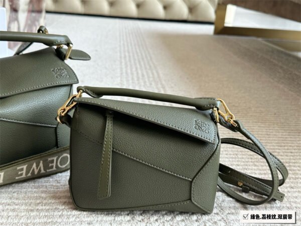 loewe grainy leather puzzle