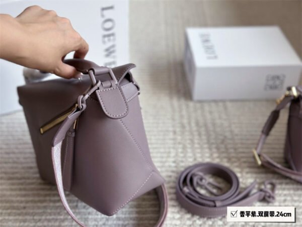 puzzle smooth leather