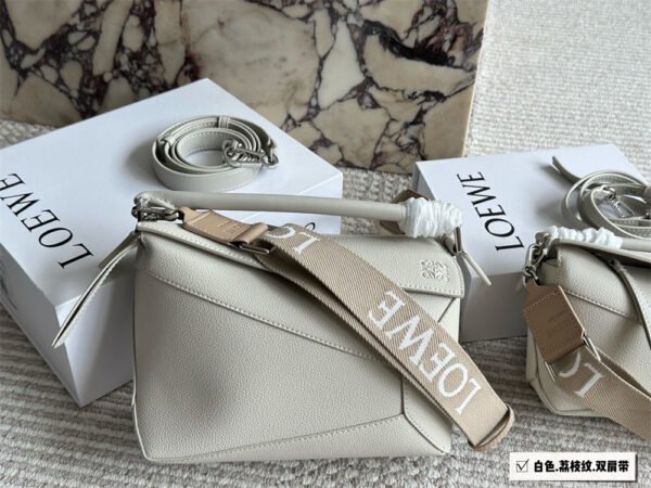 loewe grainy leather puzzle