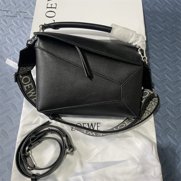 puzzle smooth leather