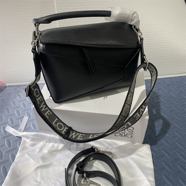 puzzle smooth leather