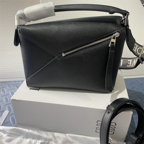 puzzle smooth leather