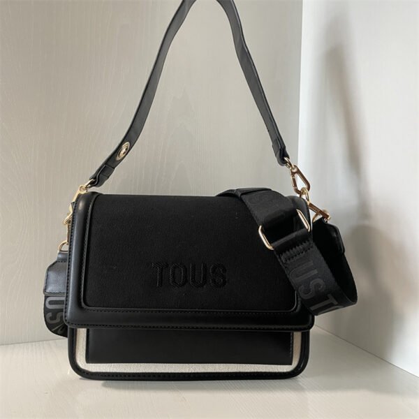 tous shuolder bag 5253-184 size 24.5-10-20.5cm