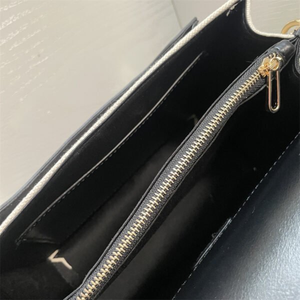 tous shuolder bag 5253-184 size 24.5-10-20.5cm