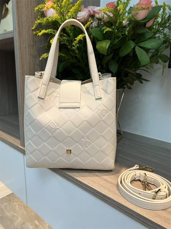 Purificacion Garcia bag P7301 21-22-14cm