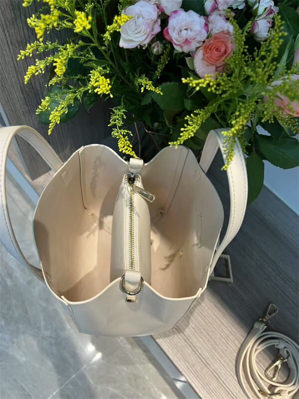 Purificacion Garcia bag P7301 21-22-14cm