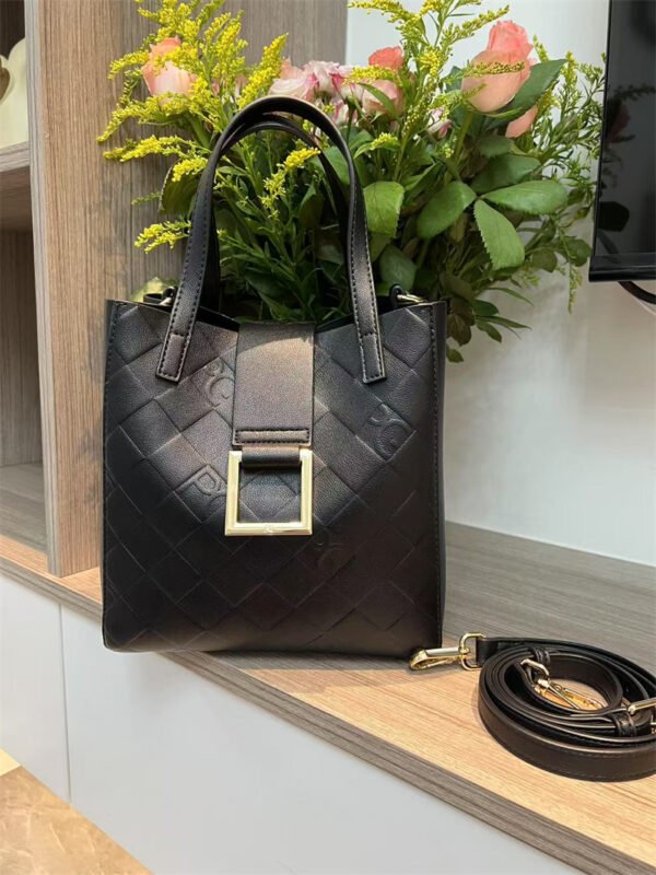 Purificacion Garcia bag P7301 21-22-14cm